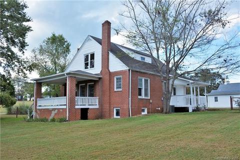 172 Duke St, Granite Falls, NC 28630 photo 8
