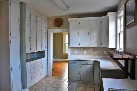 172 Duke St, Granite Falls, NC 28630 photo 13