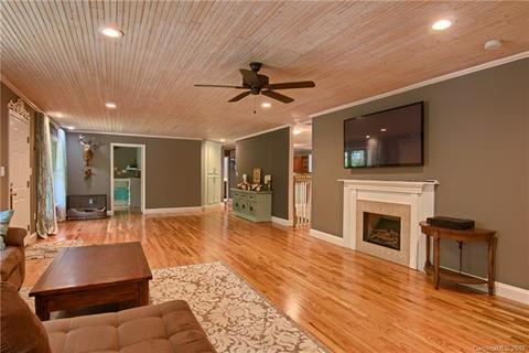 1227 Old Fort Rd, Fairview, NC 28730 photo 16