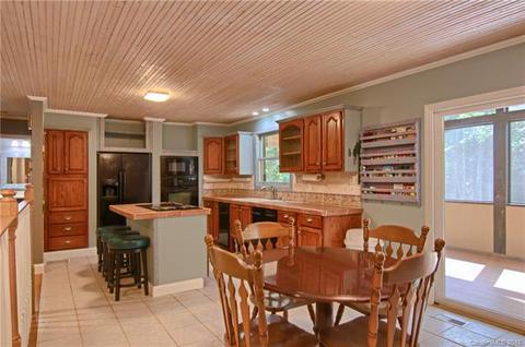 1227 Old Fort Rd, Fairview, NC 28730 photo 6