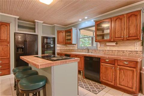 1227 Old Fort Rd, Fairview, NC 28730 photo 9