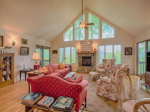 93 Blowing Ridge Ln, Sylva, NC 28779 photo 4