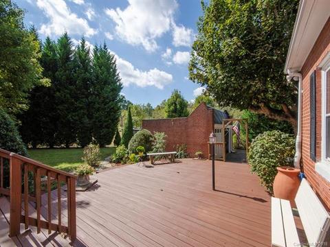 4050 Old Clyde Rd, Clyde, NC 28721 photo 4