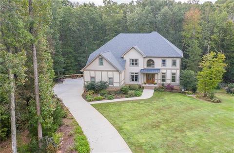3548 Maple Brook Dr, Denver, NC 28037 photo 2