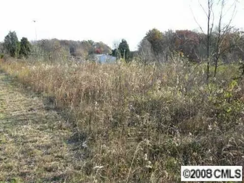 Sandy Springs Road, Harmony, NC 28634