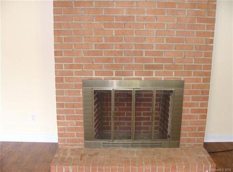1340 33rd St, Conover, NC 28613 photo 7