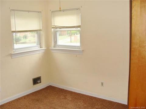 1340 33rd St, Conover, NC 28613 photo 11