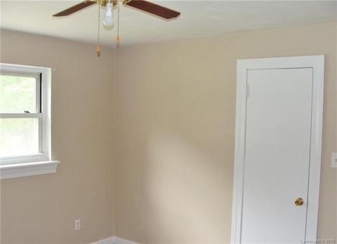 1340 33rd St, Conover, NC 28613 photo 16