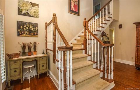 1019 Downpatrick Ln, Concord, NC 28027 photo 4
