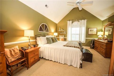 1019 Downpatrick Ln, Concord, NC 28027 photo 14