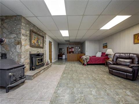 284 Caring Place Loop, Clyde, NC 28721 photo 25