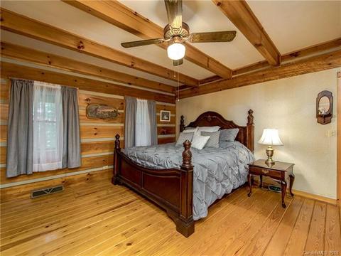 284 Caring Place Loop, Clyde, NC 28721 photo 12