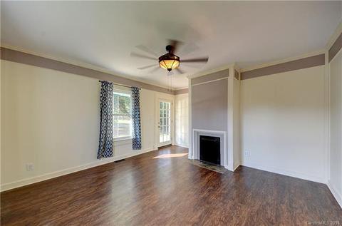 676 W Brooklyn Ave, Lancaster, SC 29720 photo 7