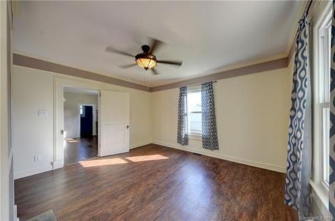 676 W Brooklyn Ave, Lancaster, SC 29720 photo 4