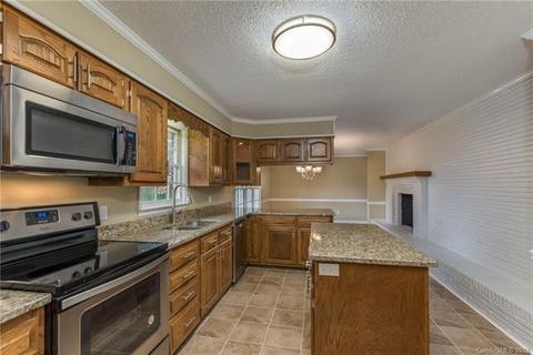 255 E High Rd, Bostic, NC 28018 photo 3