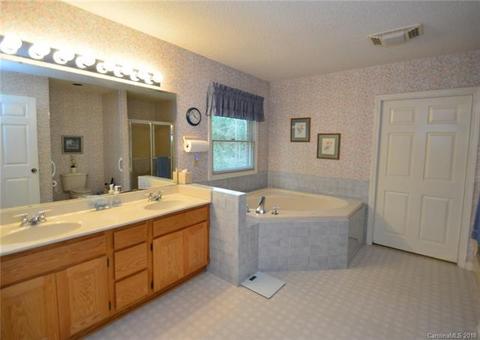 2224 Cardinal Loop, Stanley, NC 28164 photo 17