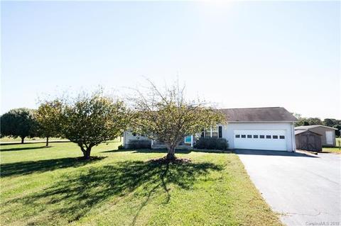 437 Drumstand Rd, Stony Point, NC 28678 photo 3