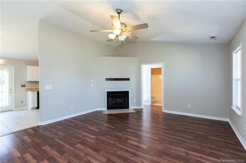 302 Dexter Pl, Monroe, NC 28110 photo 2