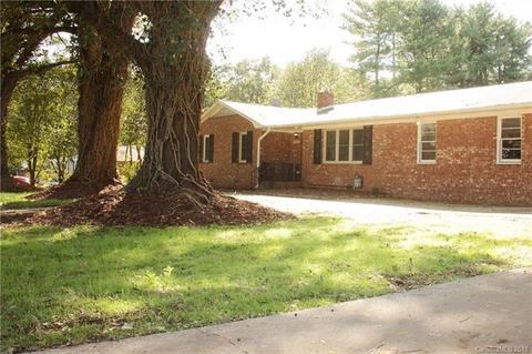 1908 Beaman St, Shelby, NC 28152 photo 1