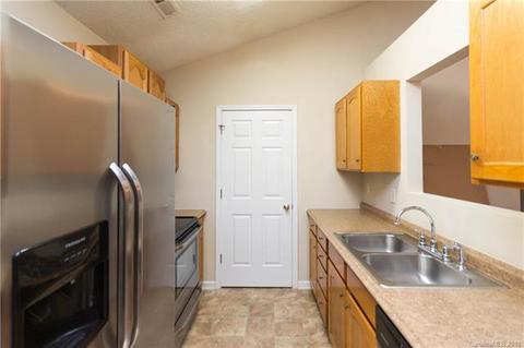 2308 Morningside Dr, Lancaster, SC 29720 photo 9