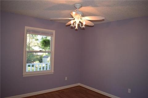 4669 Queens Rd, Hickory, NC 28602 photo 10