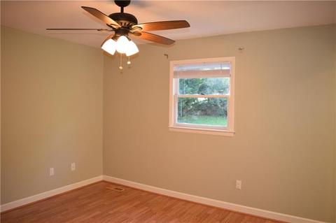 4669 Queens Rd, Hickory, NC 28602 photo 12