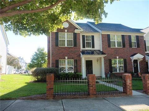 9426 Cadman Ct, Cornelius, NC 28031 photo 1