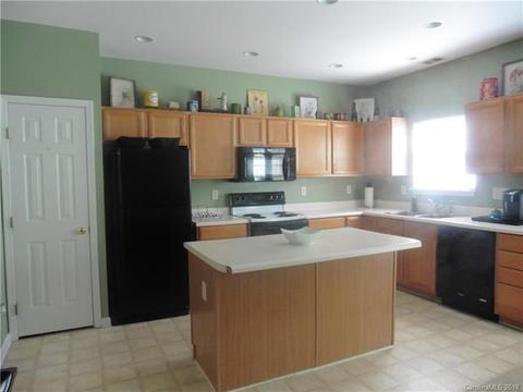 9426 Cadman Ct, Cornelius, NC 28031 photo 8