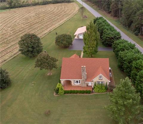 6211 Smith Rd, Vale, NC 28168 photo 2