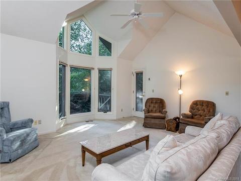 111 Highview Ln, Flat Rock, NC 28731 photo 8
