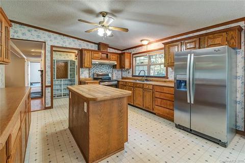 23 Star Rd, Marshall, NC 28753 photo 11