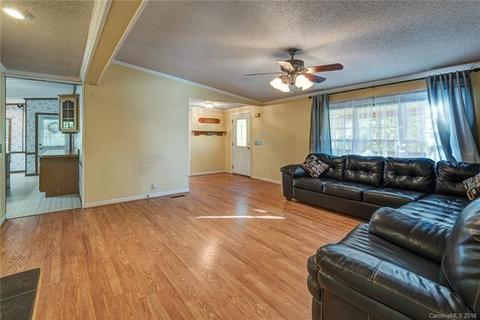 23 Star Rd, Marshall, NC 28753 photo 7