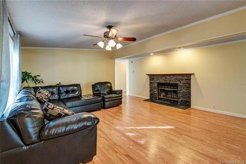 23 Star Rd, Marshall, NC 28753 photo 5