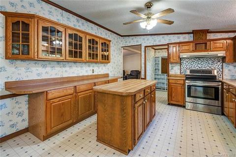 23 Star Rd, Marshall, NC 28753 photo 12