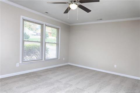 1308 9th Ave, Conover, NC 28613 photo 5