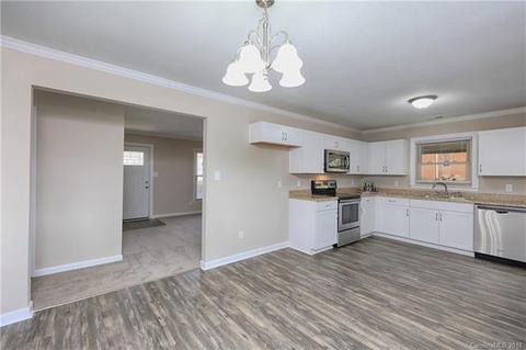 1308 9th Ave, Conover, NC 28613 photo 11