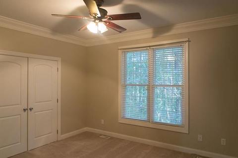 5955 Flintlock Ct, Hickory, NC 28601 photo 5