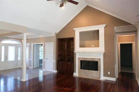 5955 Flintlock Ct, Hickory, NC 28601 photo 8