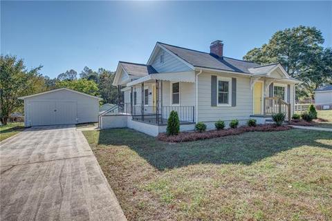 603 8th Ext, Cramerton, NC 28032 photo 1