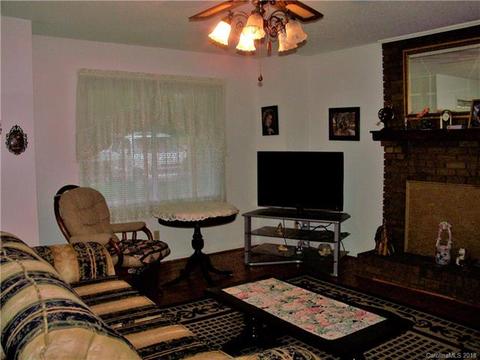 4 Hillside Dr, Stanley, NC 28164 photo 4