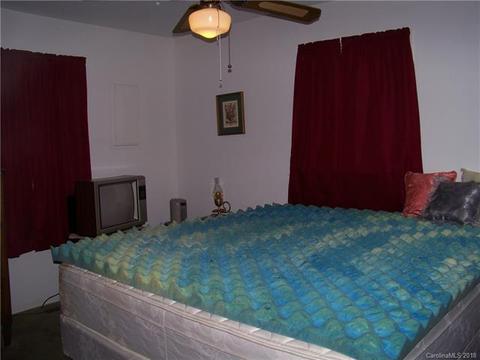 4 Hillside Dr, Stanley, NC 28164 photo 10