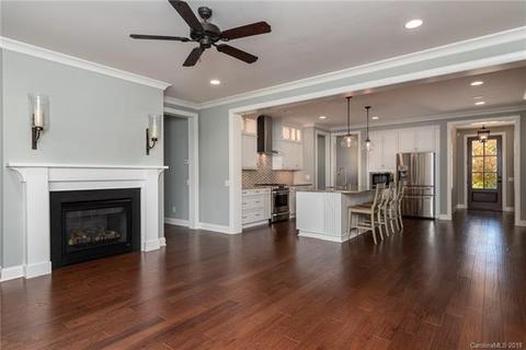 8939 Robbins Pond Rd, Cornelius, NC 28031 photo 4