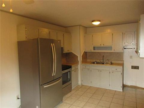 105 Pine Tree Cir, Morganton, NC 28655 photo 5