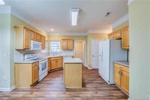 7287 Sedgebrook Dr, Stanley, NC 28164 photo 2
