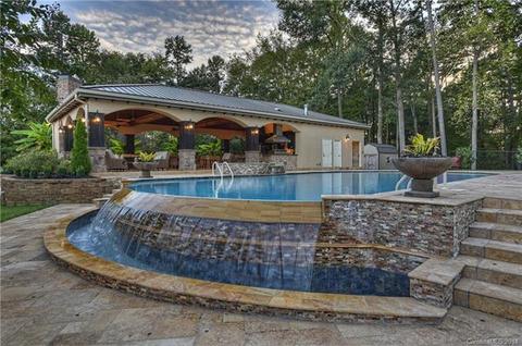 21123 Torrence Chapel Rd, Cornelius, NC 28031 photo 4