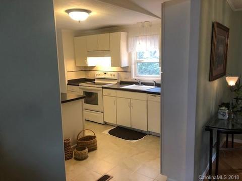 77 Deer Chase Rd, Cedar Mountain, NC 28718 photo 11