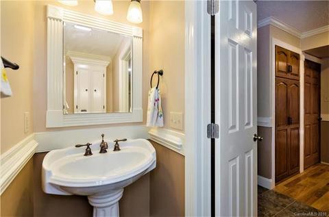 72 Wildcat View Ln, Mill Spring, NC 28756 photo 12