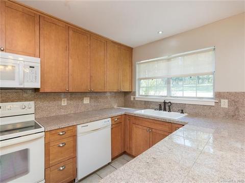 13819 Dansington Ct, Pineville, NC 28134 photo 6
