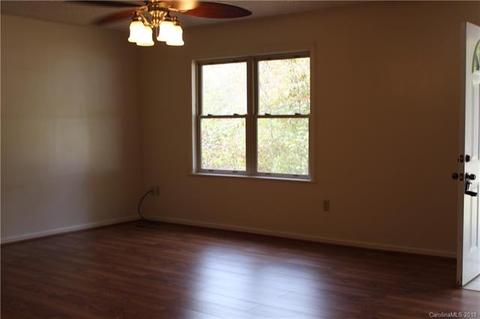 1180 Bishop Ln, Mill Spring, NC 28756 photo 6