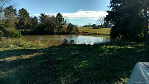 1332 Tabor Rd, Harmony, NC 28634 photo 9